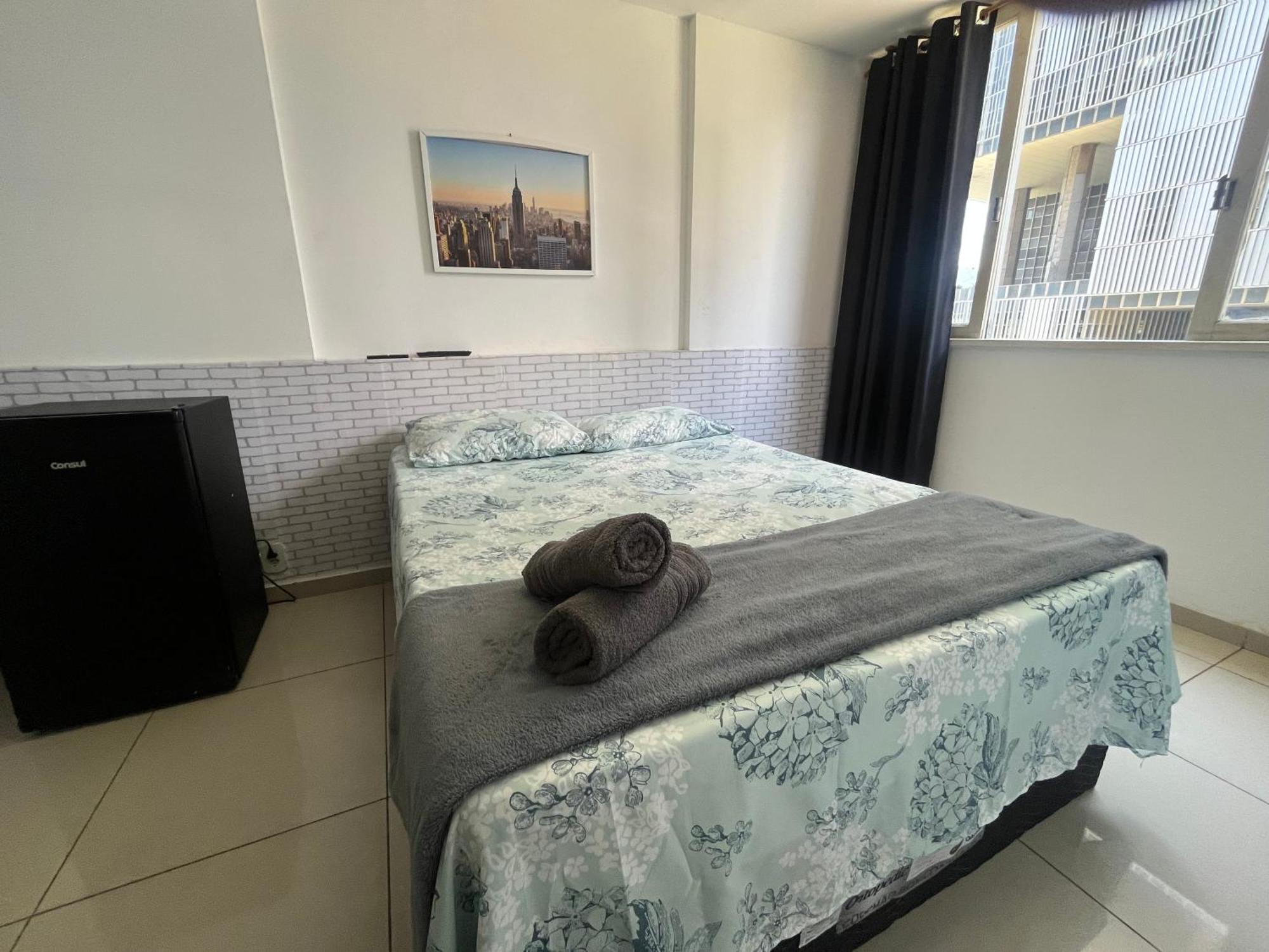 No Centro-lapa, Consulado, Praia, Metro E Ar Apartamento *